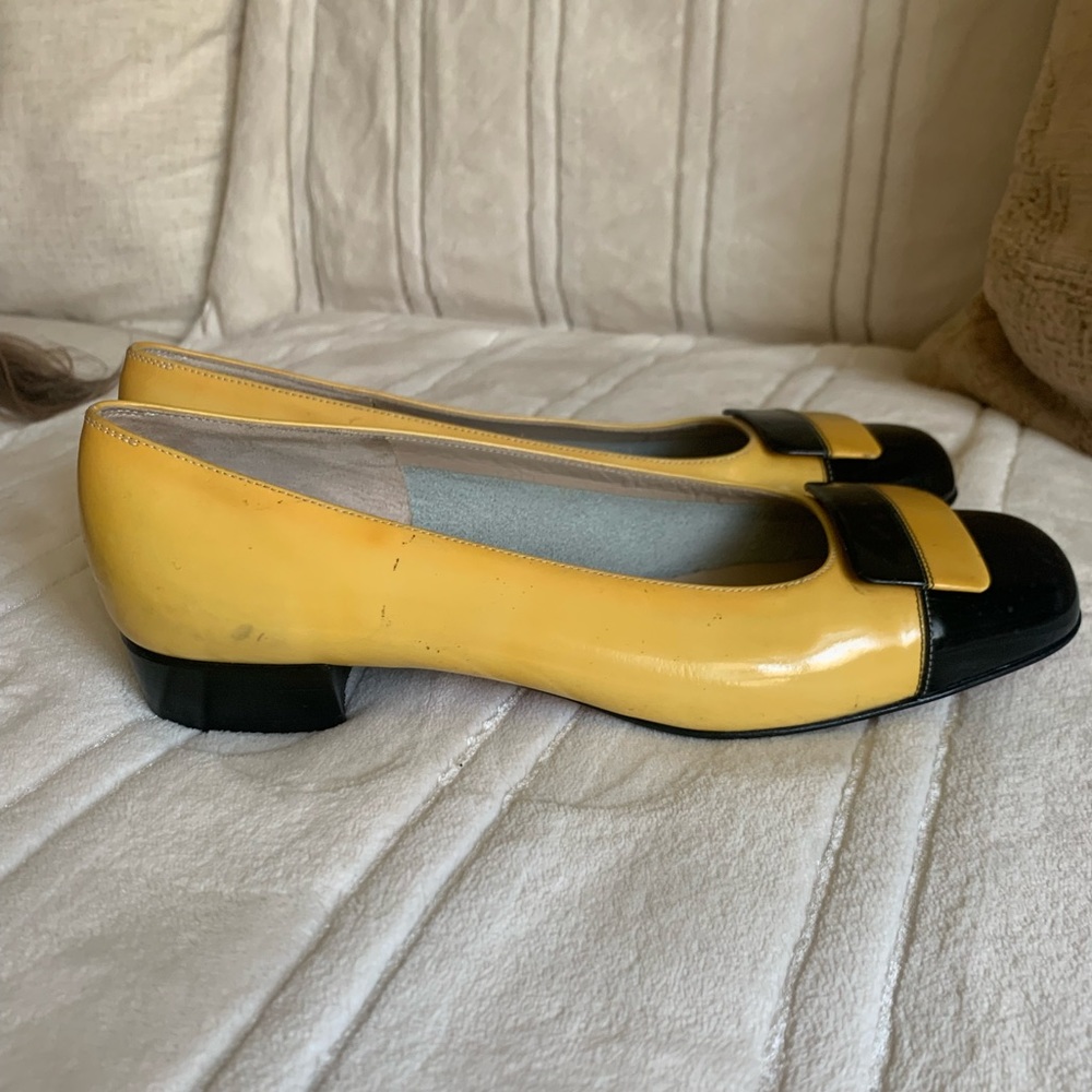 Salvatore Ferragamo flats - Picture 3 of 7